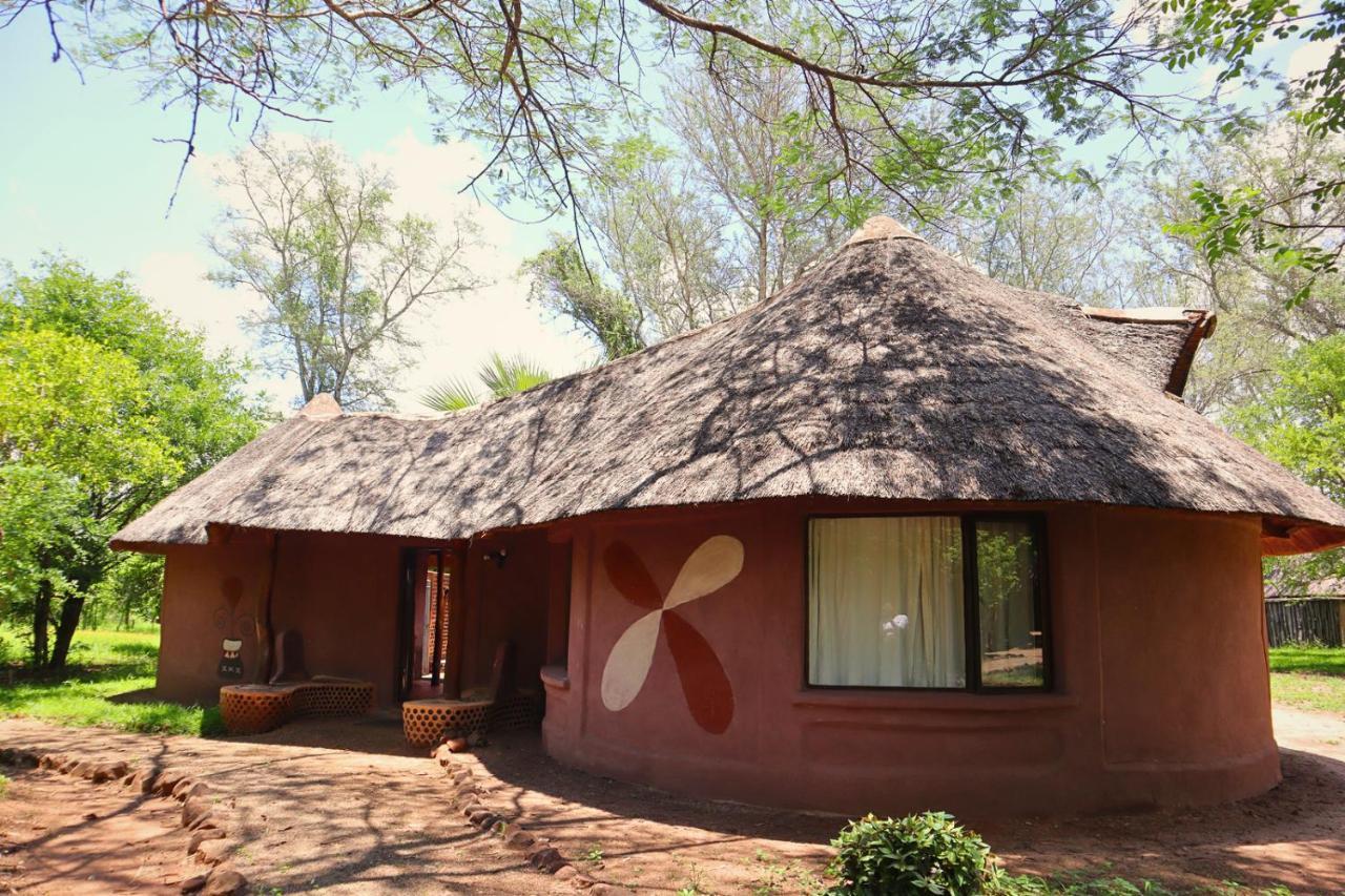 Munga Eco-Lodge Livingstone Bagian luar foto